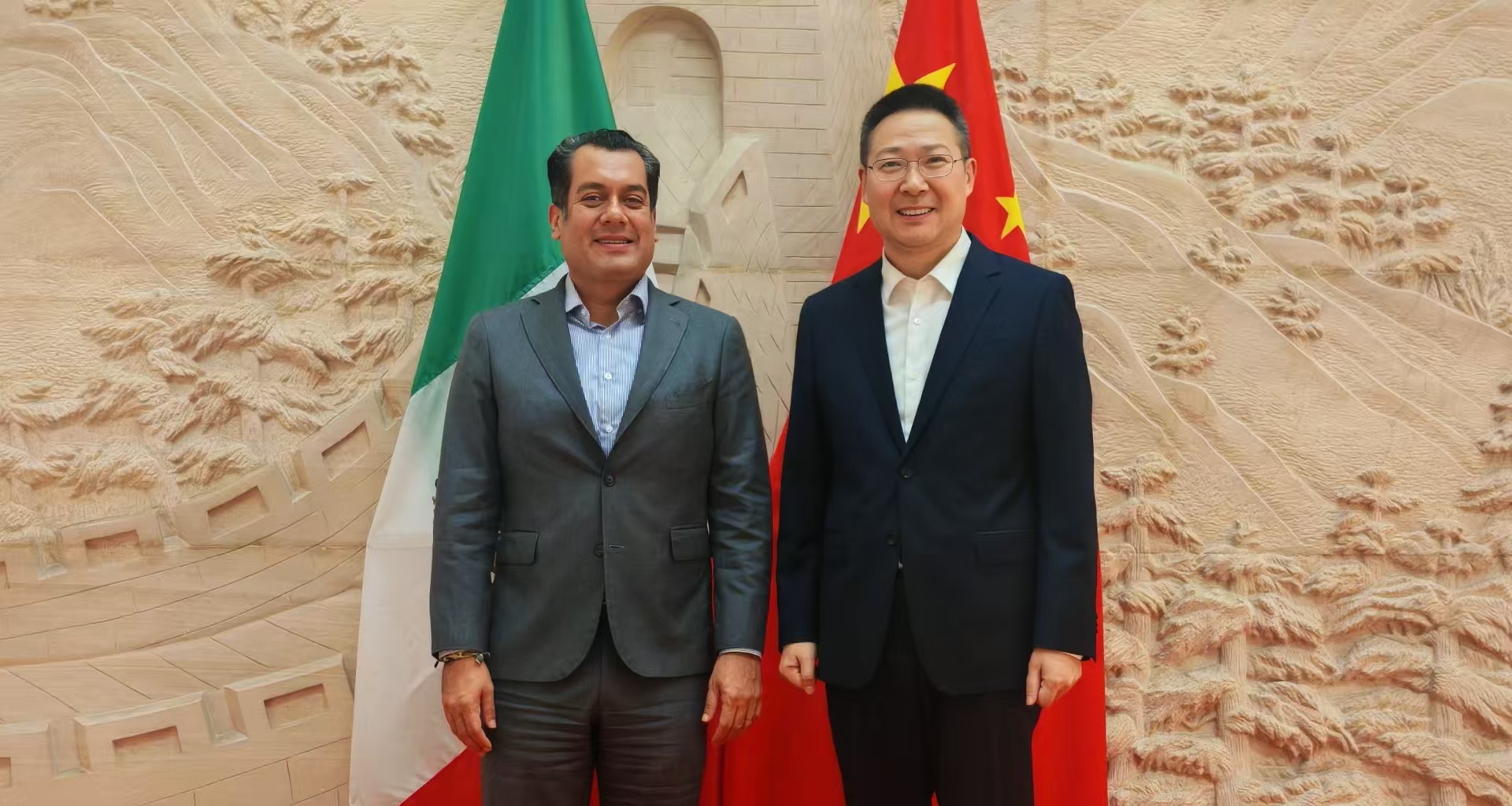 微信图片_20251030113632_33_46.jpg